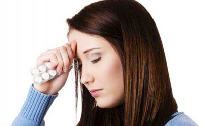 導致女性朋友脫發(fā)的原因有哪些